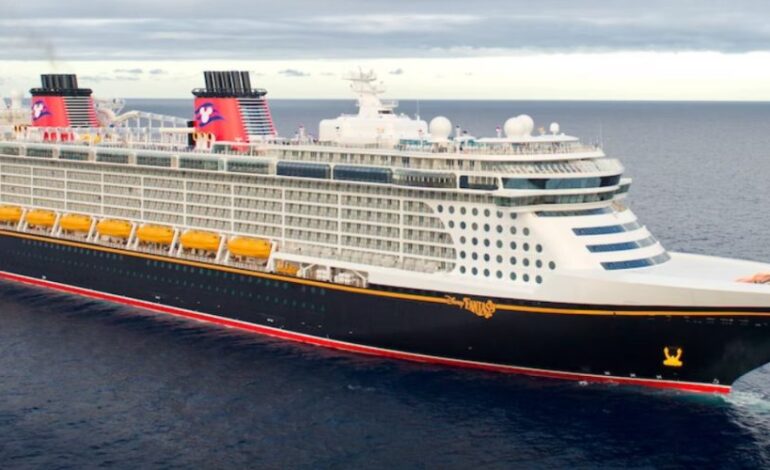 Disney porta nel Mediterraneo la nave da crociera Fantasy: farà scalo anche al porto di Livorno