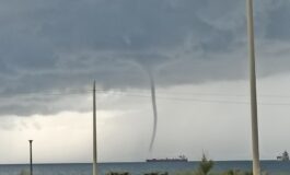 Tromba Marina al largo di Livorno. Coppa Risi'atori non disputata