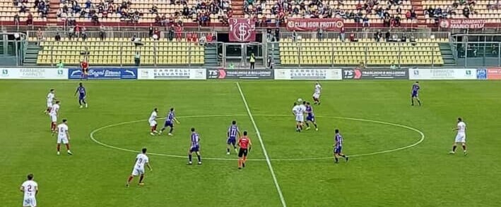 Livorno e Giudice Sportivo, tra gli amaranto ci sono tre giocatori in diffida: occhio al giallo!