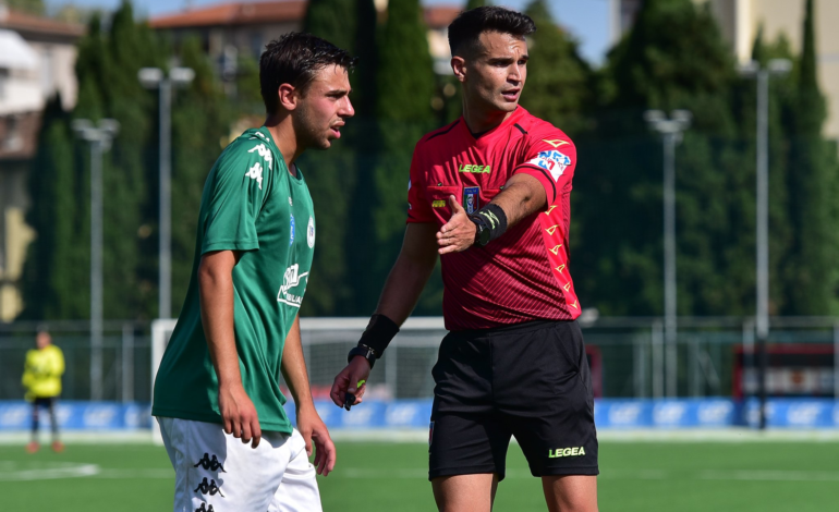 Davide Galiffi sarà l’arbitro di Grosseto-Livorno. Arbitro dal cartellino facile!