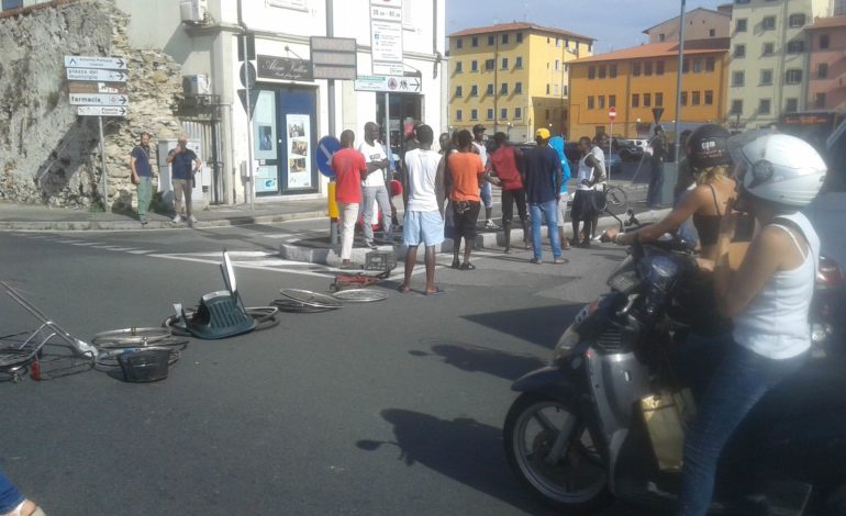 Protesta degli immigrati in Venezia: traffico bloccato per oltre un’ora