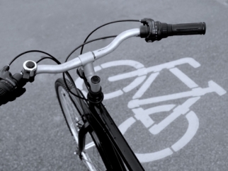 Una nuova pista ciclabile su tutto il viale di Antignano fino a via del Littorale