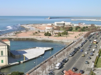 Di nuovo balneabili anche piazza Modigliani e Accademia Sud