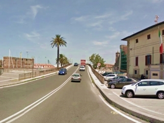 Ponte di Santa Trinita, chiuso un giorno per asfaltatura