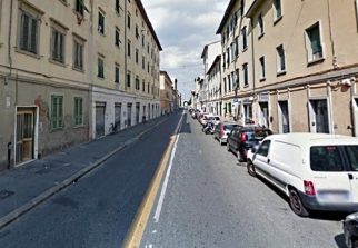 Via Solferino. Iniziano i lavori per 91 stalli blu di sosta a pagamento