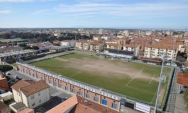 Tensioni nel post partita, bambina colpita alla testa