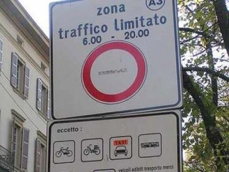 Contrassegni ZTL e ZSC, rinnovo gratuito per la prima e la seconda auto