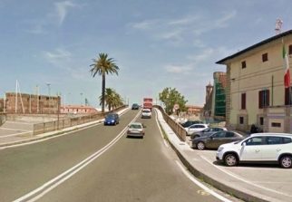 Ponte di Santa Trinita, partono i lavori di riqualificazione del parapetto