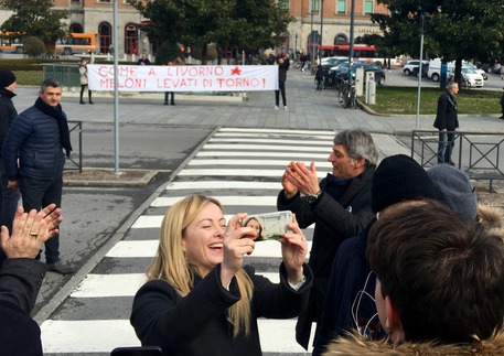 Meloni a Piacenza: “Come a Livorno Meloni levati di torno”