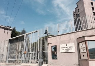 Suicidio nel carcere Le Sughere, le parole del Sindaco e del Garante