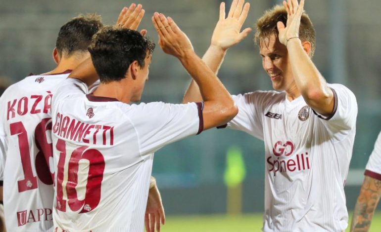 Il Livorno passa ai rigori in Coppa. Lucarelli: non era facile, ok l’impegno