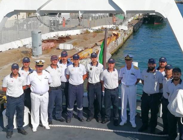 Ritorna la nave contro la pesca illegale