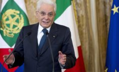 Il Presidente Mattarella alla cerimonia di consegna della nave Trieste al porto di Livorno