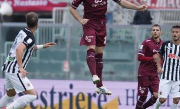 Livorno Ascoli 1-0.  Prima Vittoria della Stagione