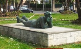 Parte il restauro del basamento del monumento "Il Pescatore"