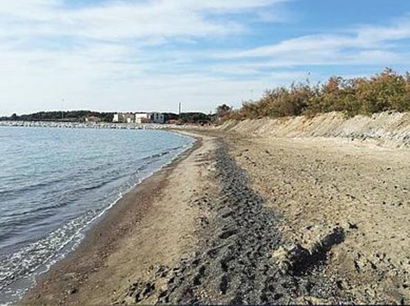 Vada, stanziati 2mln di euro per il recupero della spiaggia