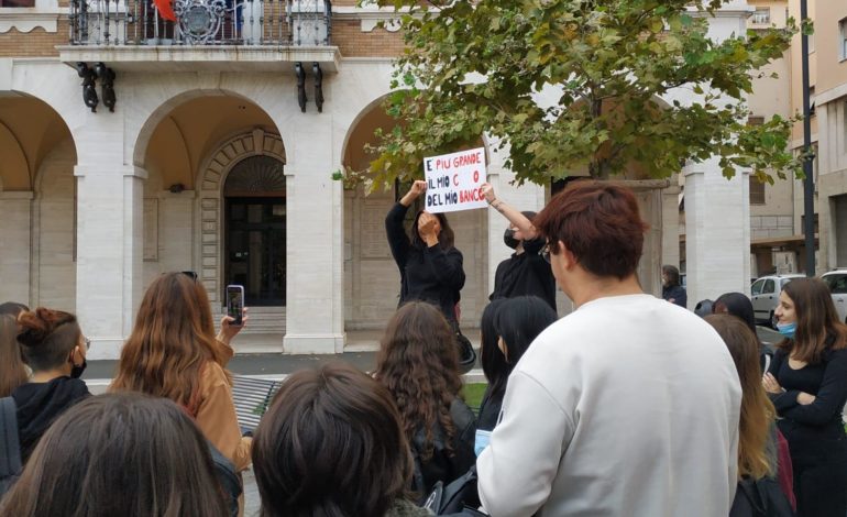 Partecipazione allo sciopero degli studenti del Liceo Artistico “Cecioni”