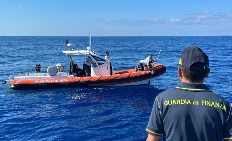 Pesca di frodo nell’Arcipelago toscano, maxi sequestro di finanza e guardia costiera